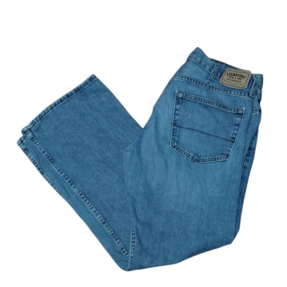 Men's 38 x 32 Signature Levi Bootcut Jeans
